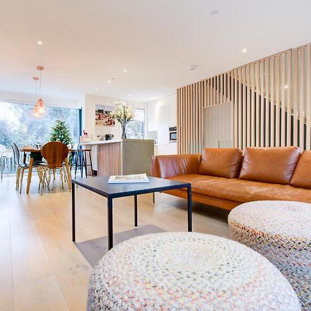 Neoteric Home Wimbledon Village Лондон Екстериор снимка