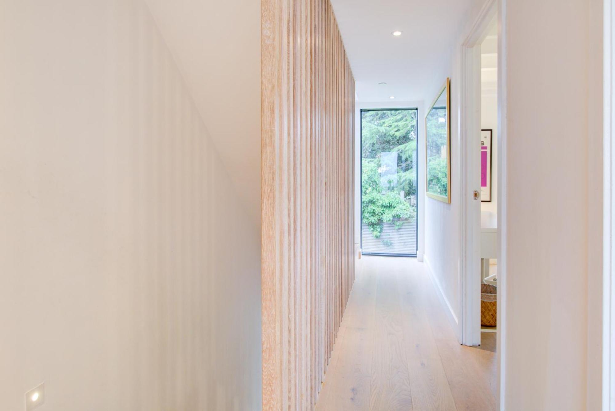 Neoteric Home Wimbledon Village Лондон Екстериор снимка