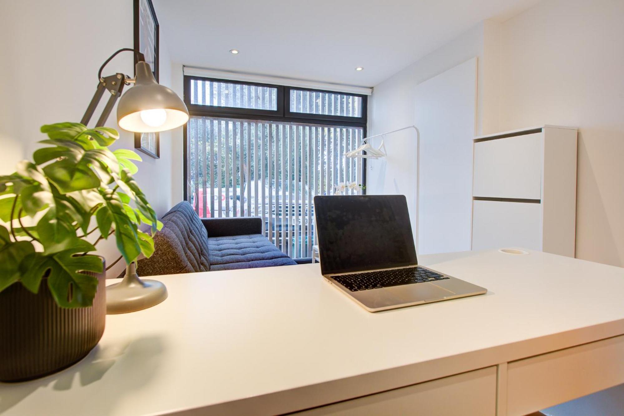 Neoteric Home Wimbledon Village Лондон Екстериор снимка