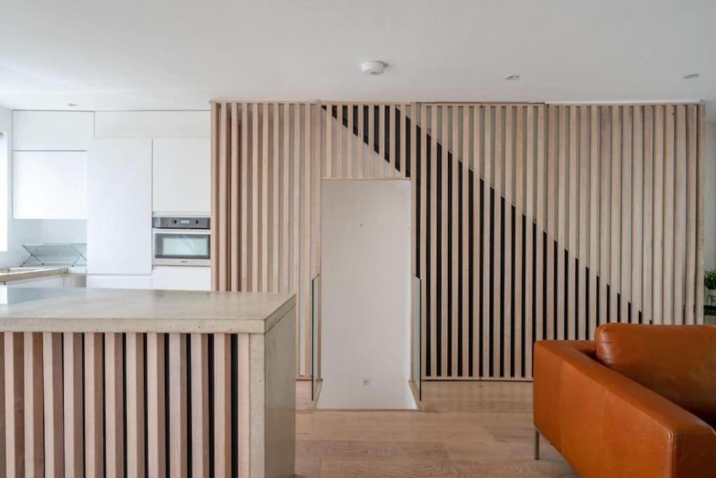 Neoteric Home Wimbledon Village Лондон Екстериор снимка